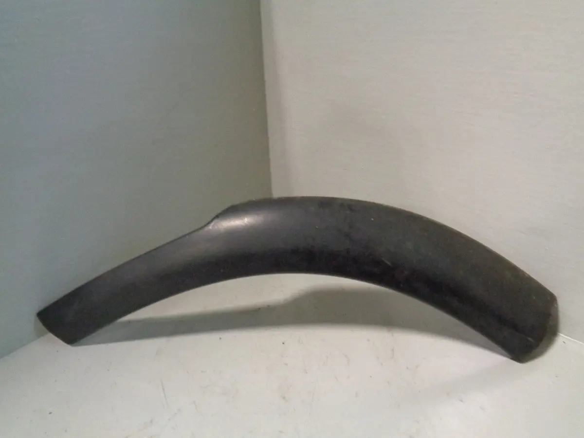 Discovery 2 Arch Trim Near Side Rear Door Dfk500190 Land Rover 1998 To 2004 1