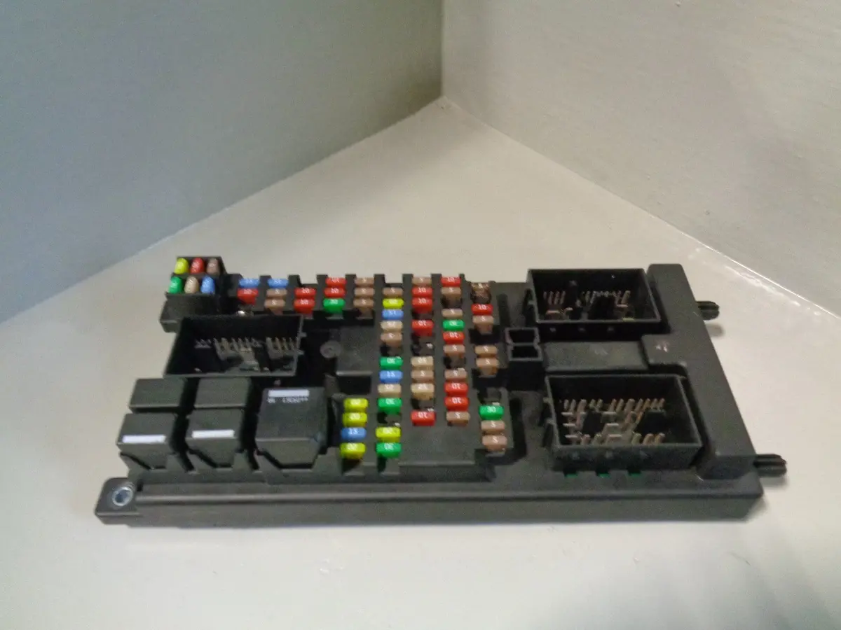Range Rover Sport Fuse Box Body Control Module 3.0 Tdv6 Ah22-14F041-Be L320 1