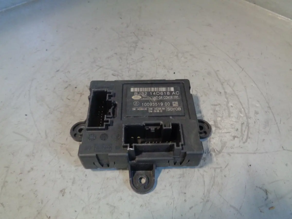 Discovery 4 Control Module Ecu Off Side Front Bj32 14D618 Ac Land Rover 1