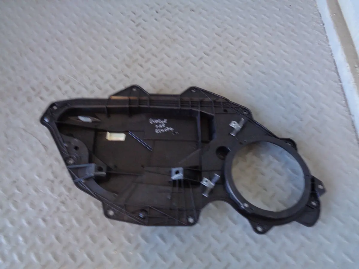 Range Rover Evoque Speaker Surround Trim Near Side Rear Bj32 24767 Ae L358 1