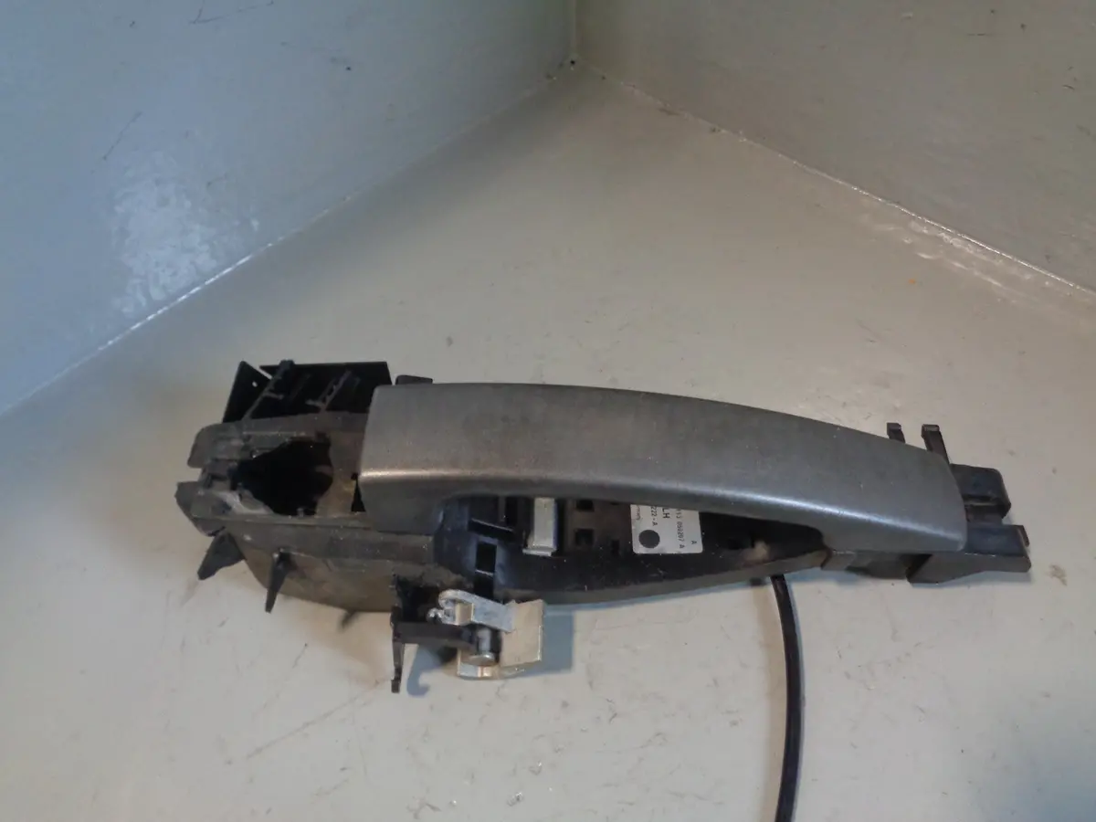 Range Rover Sport Door Handle Near Side Front External Grey 2005 To 2009 1