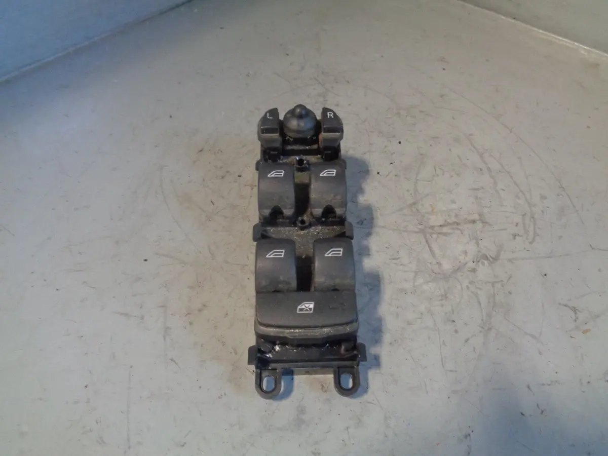 Discovery 4 Drivers Master Off Side Window Switch Ah22-14540-Ac Land Rover 1