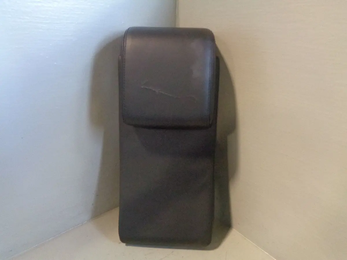 Range Rover Sport Armrest Rear Seat With Headrest Leather Black B15083 1