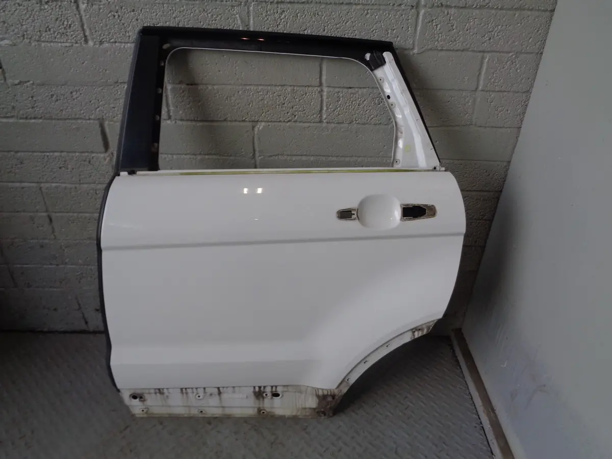 Range Rover Evoque Door Near Side Rear Fuji White Bare L538 2011 To 2018 L22055 1