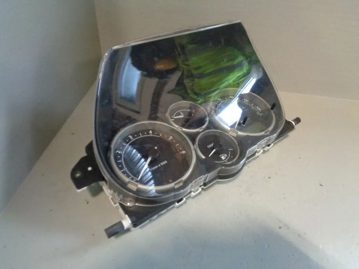 Freelander 1 Speedo Instrument Cluster 2.0 Td4 Yac501140 2004 To 2006 2