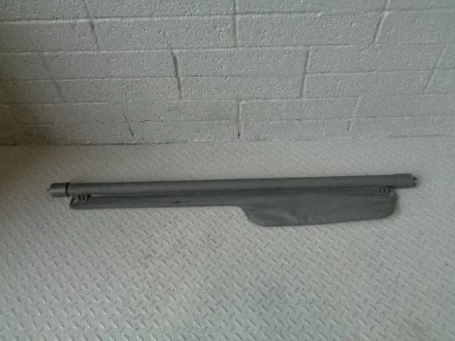 Discovery 2 Load Cover Parcel Shelf Retractable In Grey Land Rover R07073 1