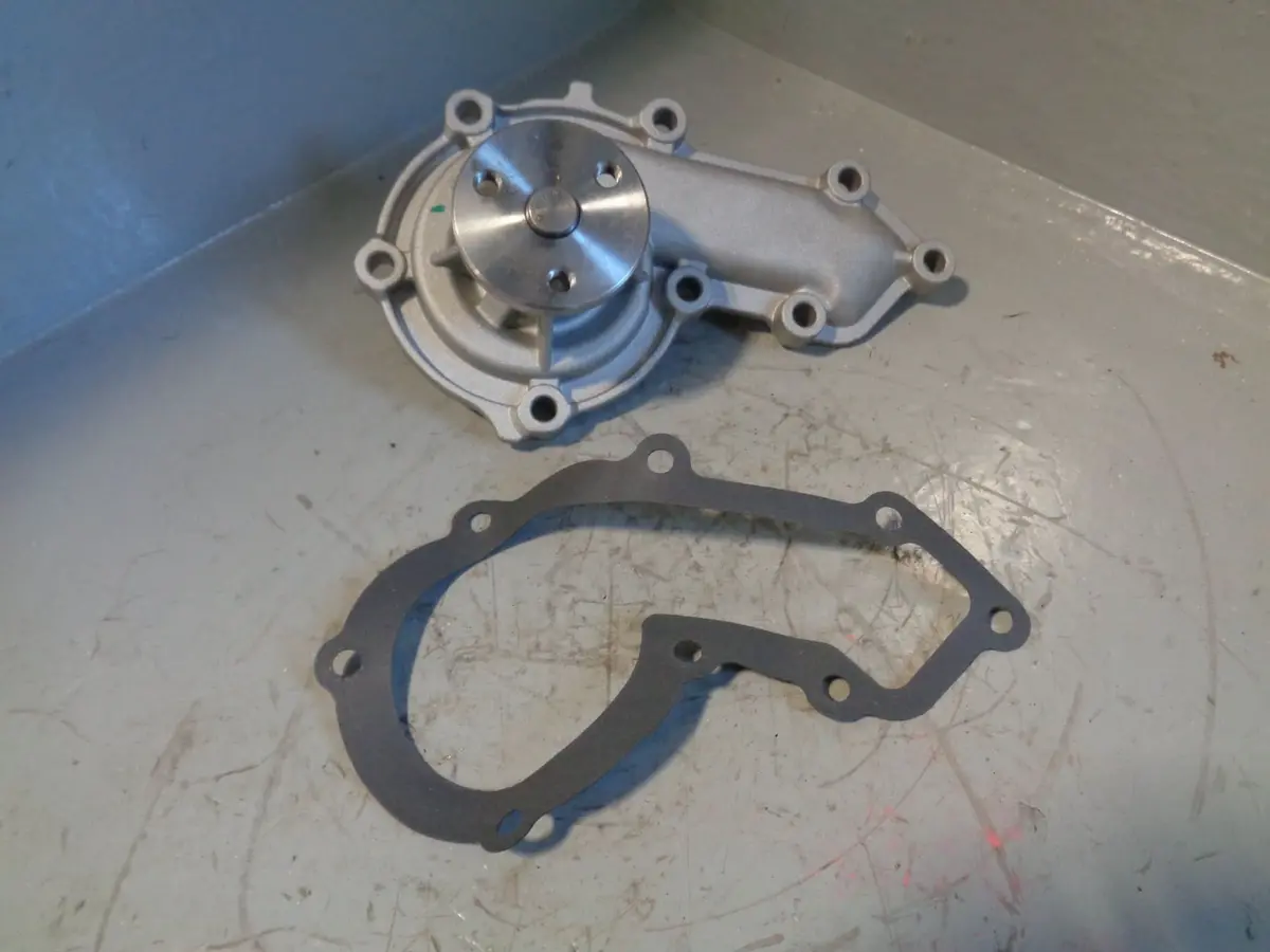 Defender Discovery 300Tdi Water Pump Peb500090 Land Rover 1994 To 1998 1