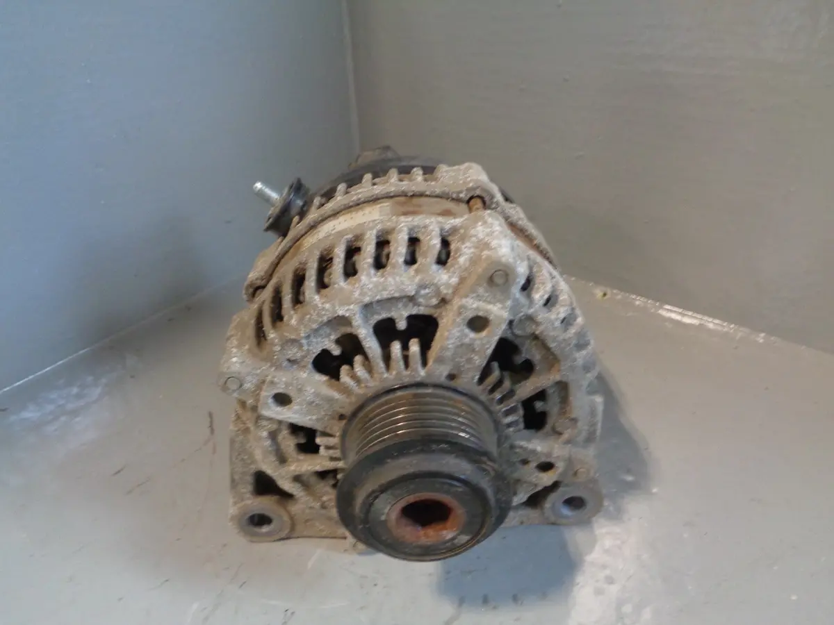 Range Rover Evoque Alternator Bl32-10300-Ab 2.2 Sd4 Diesel L538 2011 To 2018 1