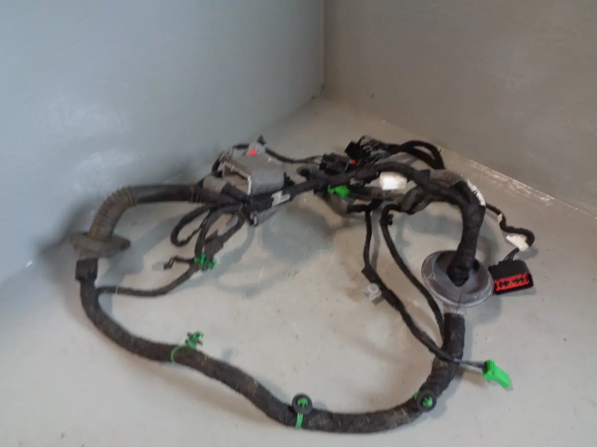 Range Rover Evoque Door Wiring Loom Off Side Front Bj32-14631 Bgd 2011 To 2018 1