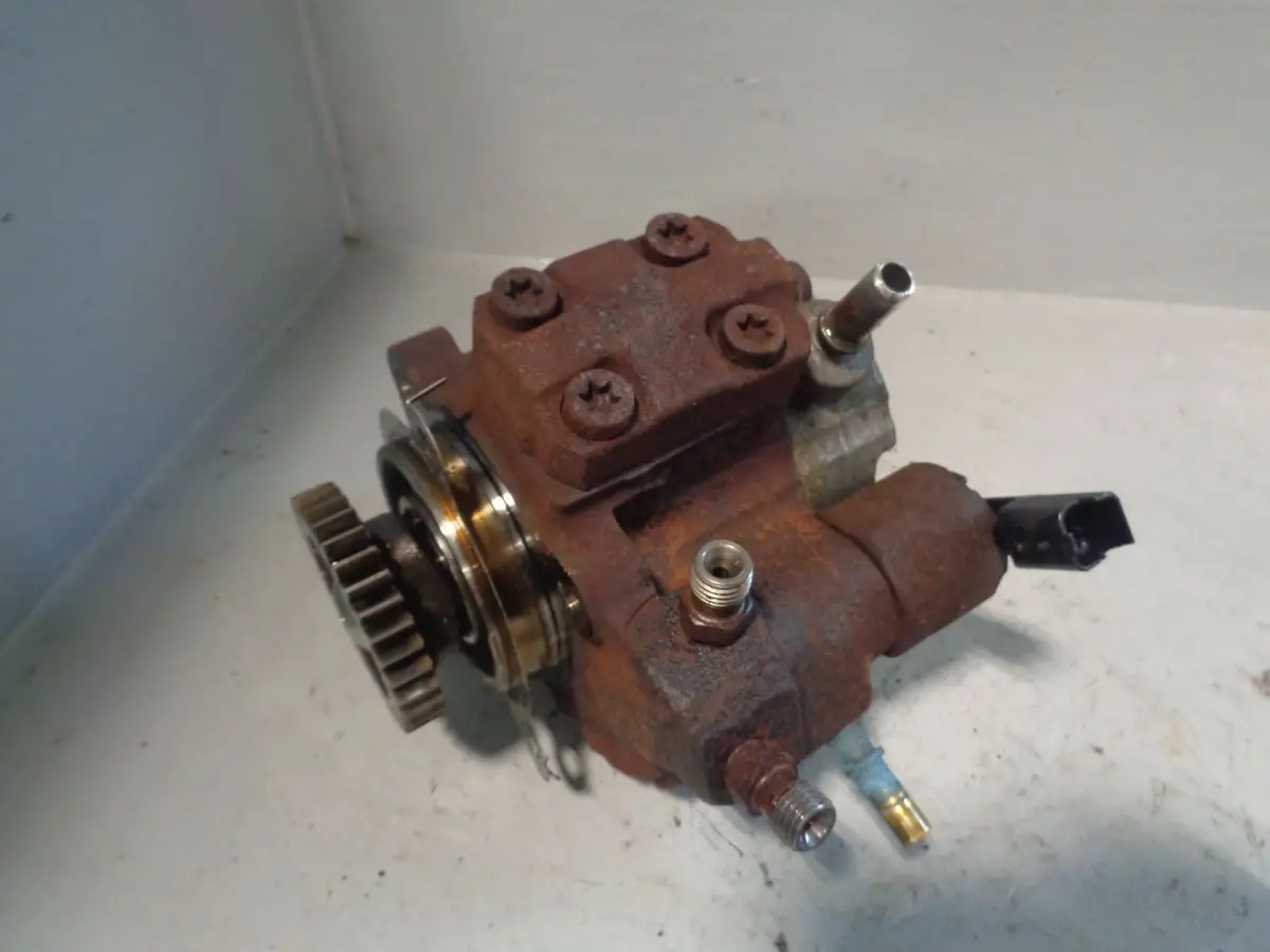 Range Rover L322 Injector Fuel Pump 3.6 Tdv8 6H4q-9B395-Bg High Pressure 1