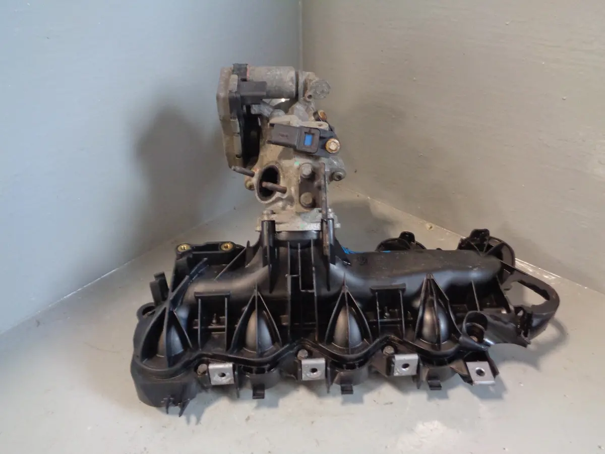 Range Rover Evoque Inlet / Intake Manifold With Throttle Body 2.2 Sd4 L538 1