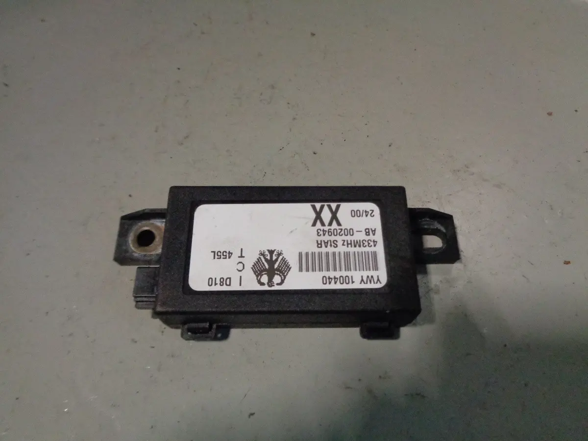 Discovery 2 Alarm Remote Receiver Ywy100440 Land Rover 1998 To 2004 1