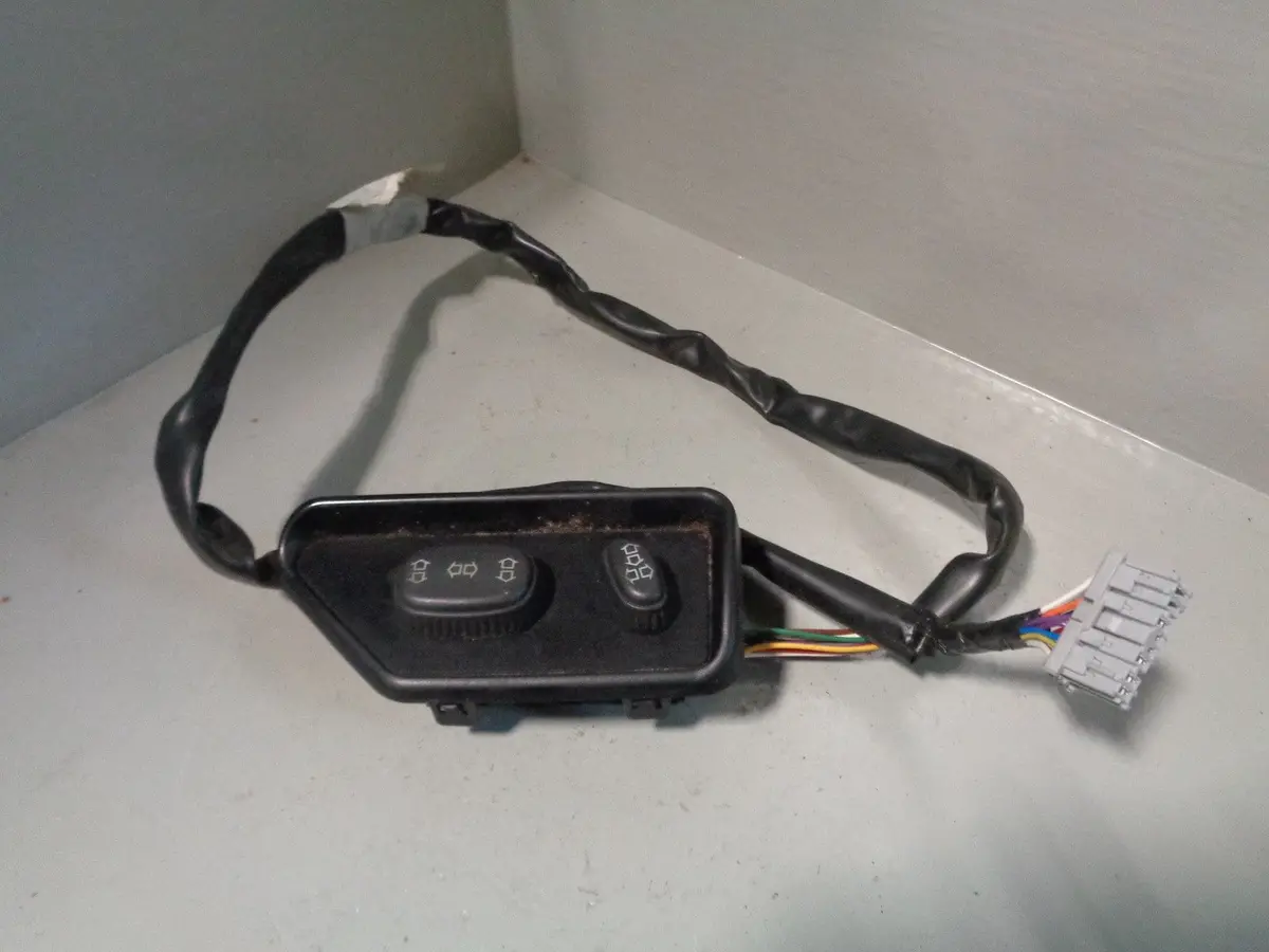 Discovery 2 Electric Seat Switch Off Side Front With Wiring Loom Land Rover 1