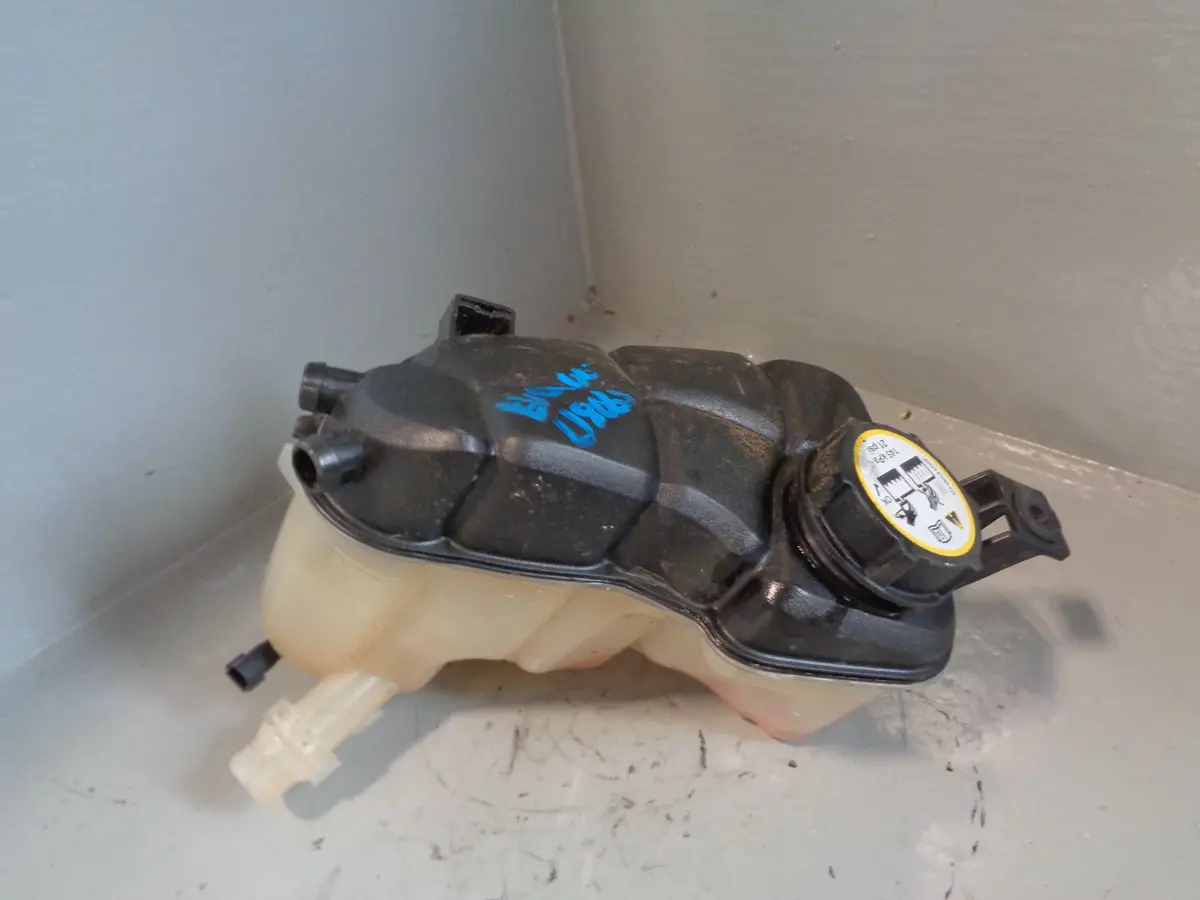 Range Rover Evoque Coolant Header Expansion Tank 2.2 Sd4 L538 2011 To 2015 1