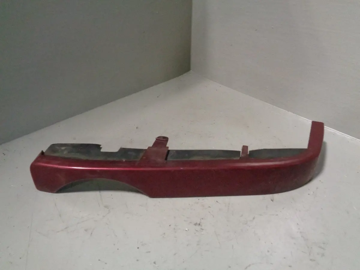 Discovery 2 Headlight Trim Off Side Alveston Red Lrc696 Land Rover Facelift 1