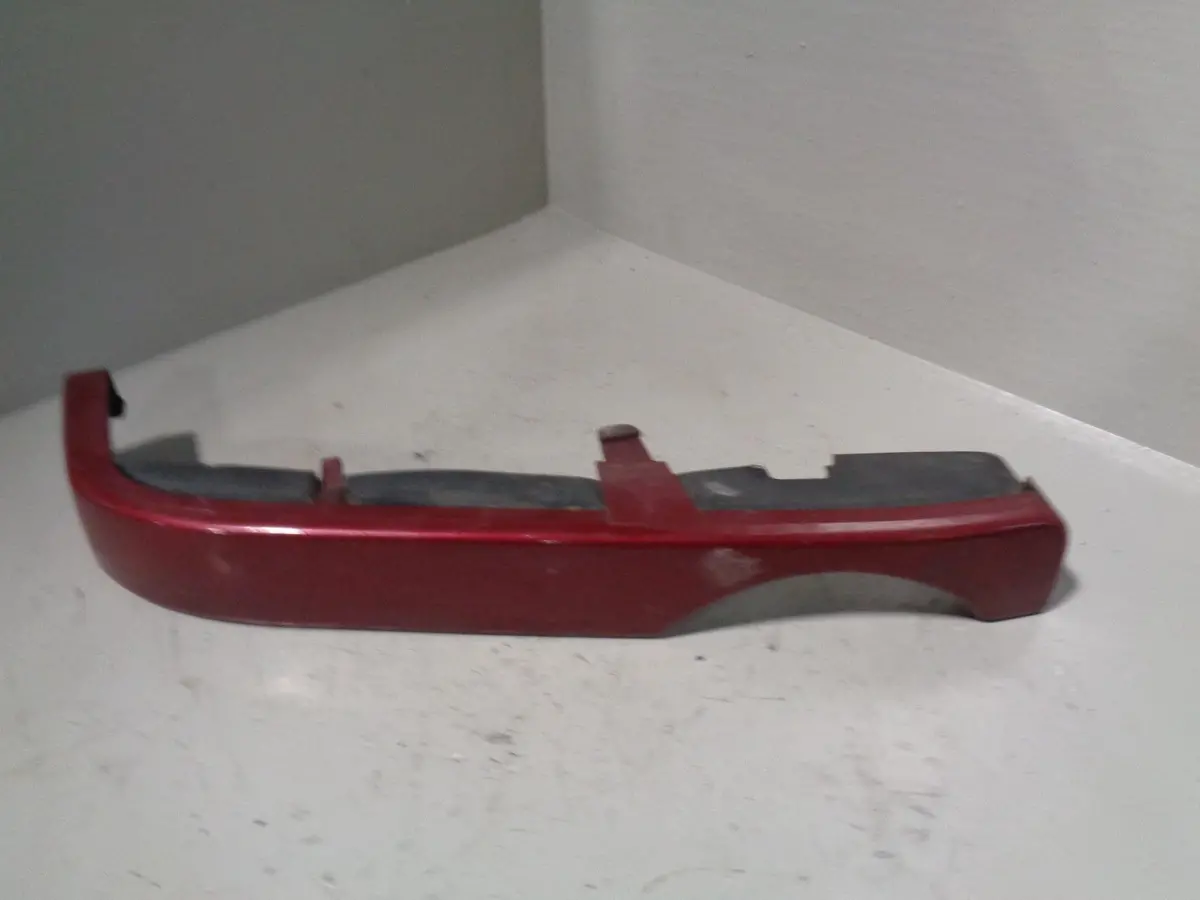 Discovery 2 Headlight Trim Near Side Alveston Red Lrc696 Land Rover Facelift 1