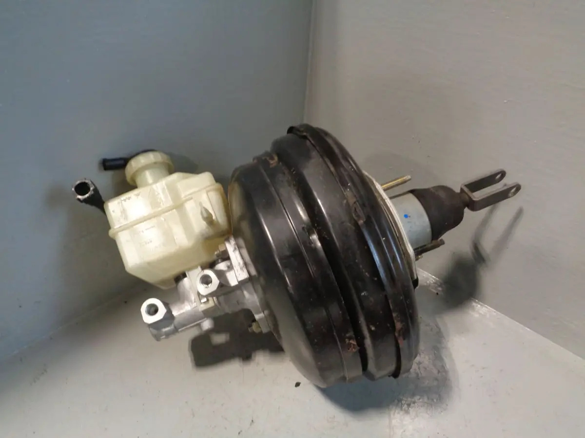 Discovery 3 Brake Servo Master Cylinder Auto Land Rover Sjg500042 2004 To 2009 1