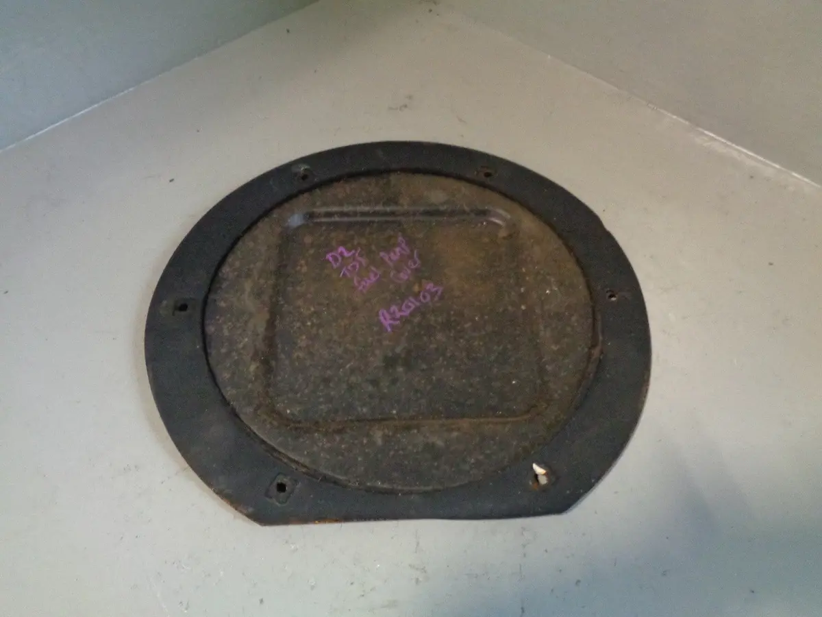 Discovery 2 Fuel Tank / Sender Access Plate Land Rover 1998 To 2004 R20103 1