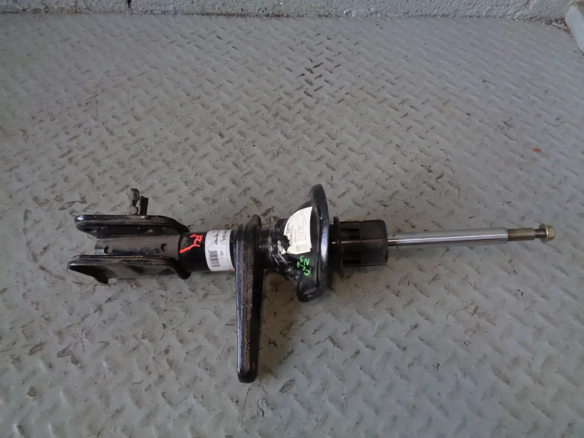Freelander 1 Suspension Strut Near Side Front Rnb103550 Land Rover 1997 To 2000 1