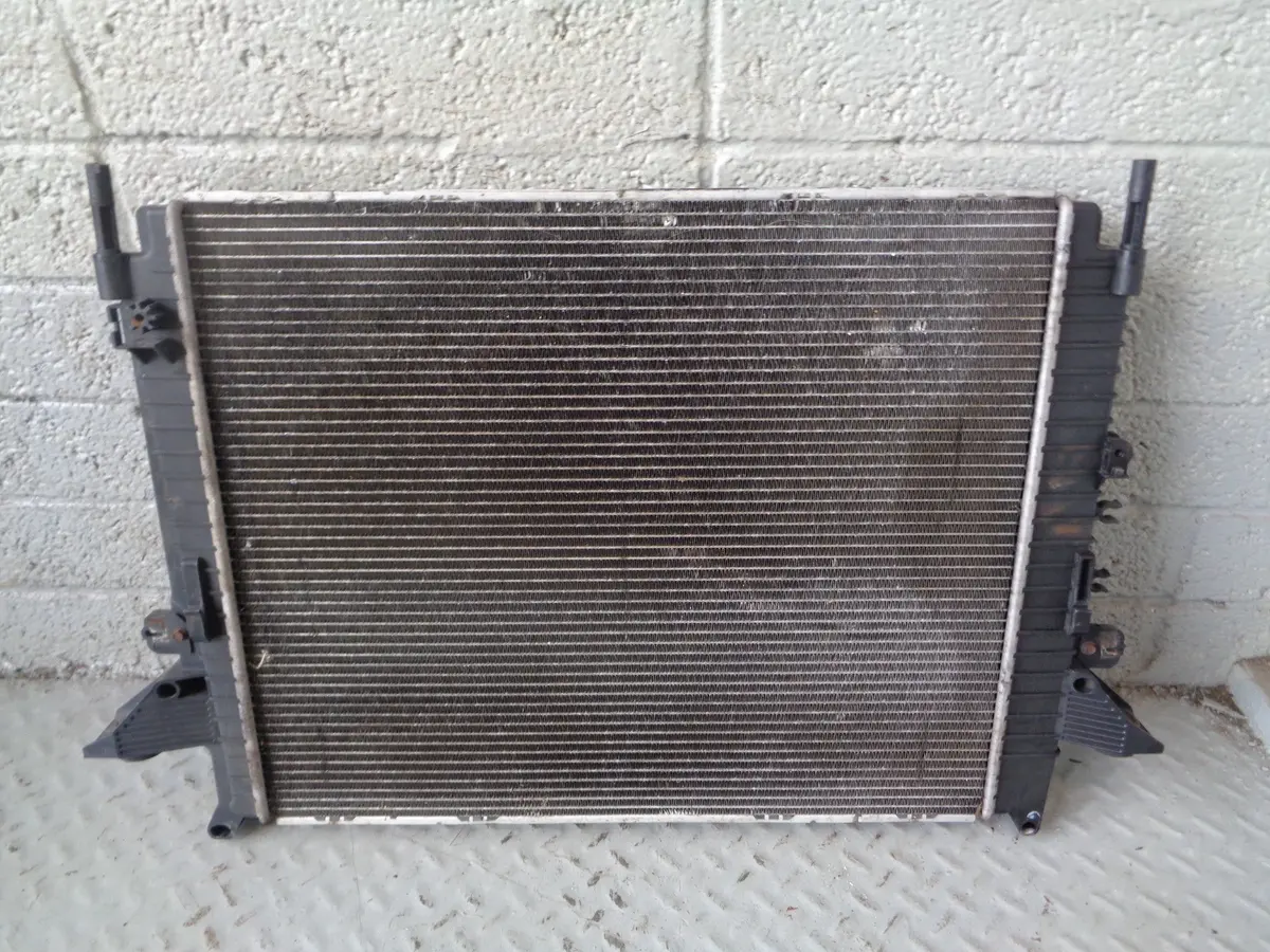Main Radiator Engine Range Rover Sport Discovery 3 2.7 Tdv6 Land Rover 1