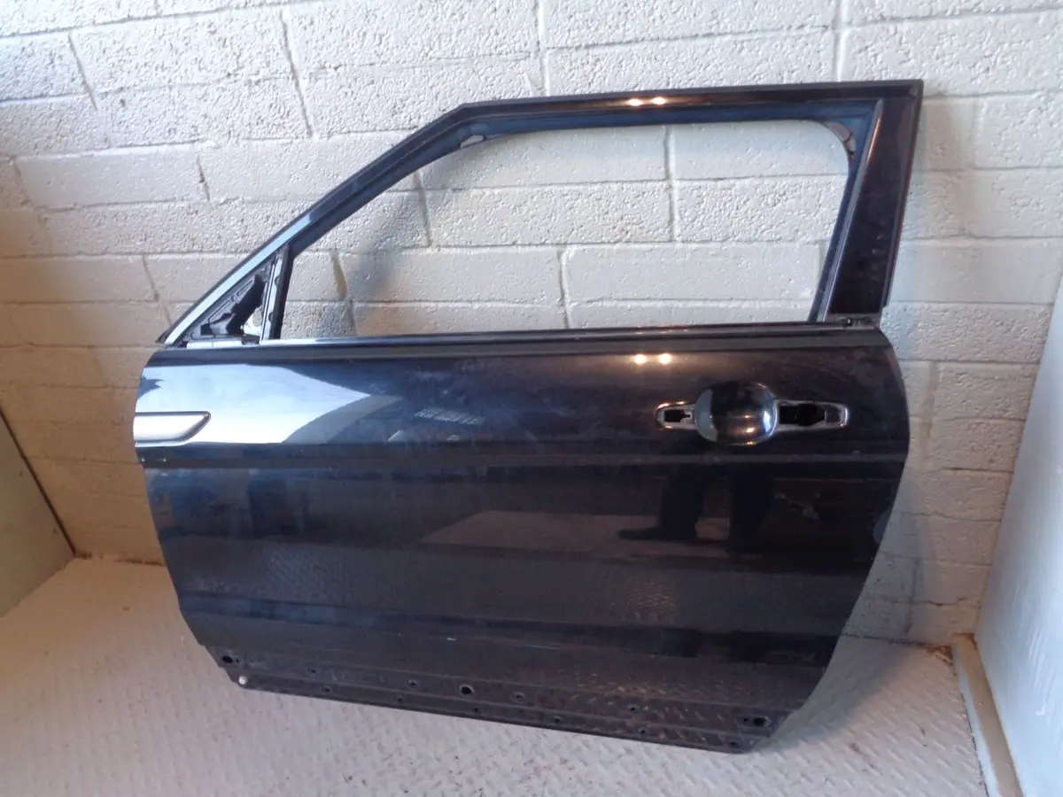 Range Rover Evoque Door Near Side Front Santorini Black Bare L538 3 Door 1