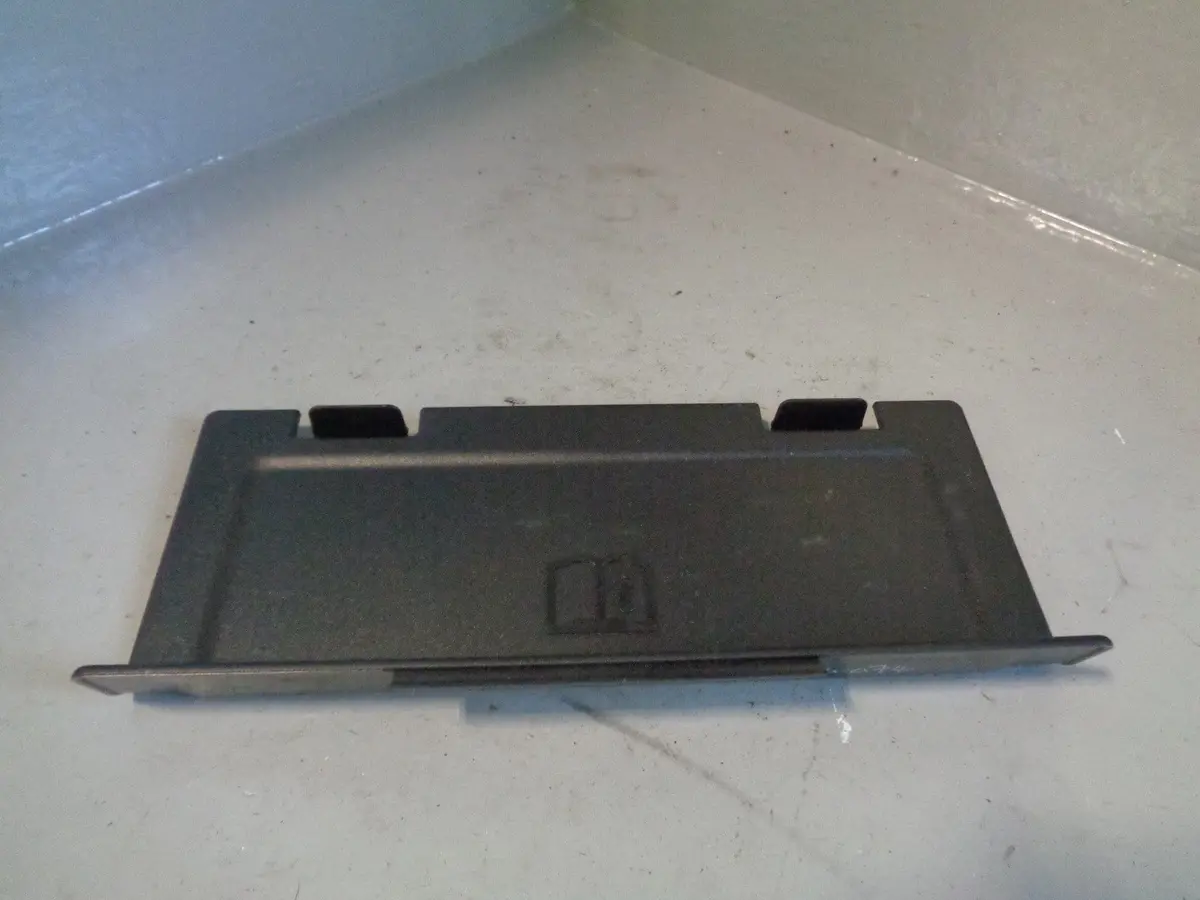 Range Rover Evoque Fuse Box Cover Bj32-06040-Ab L538 2011 To 2018 1