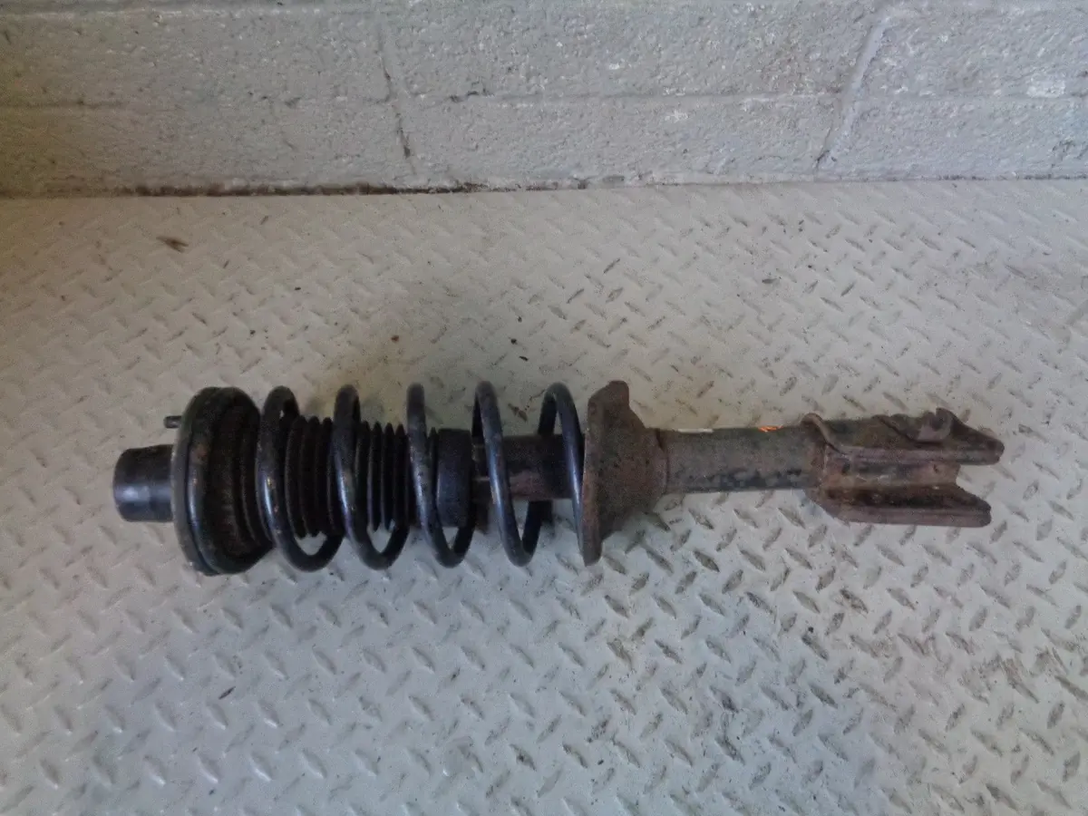 Freelander 1 Suspension Strut Near Side Rear Shock Absorber Land Rover 1