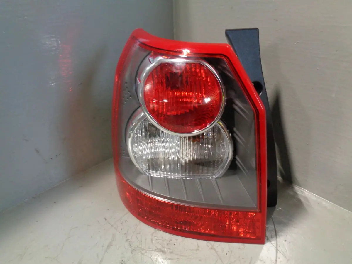 Freelander 2 Near Side Left Rear Tail Light Cluster Visteon Land Rover Unused 1