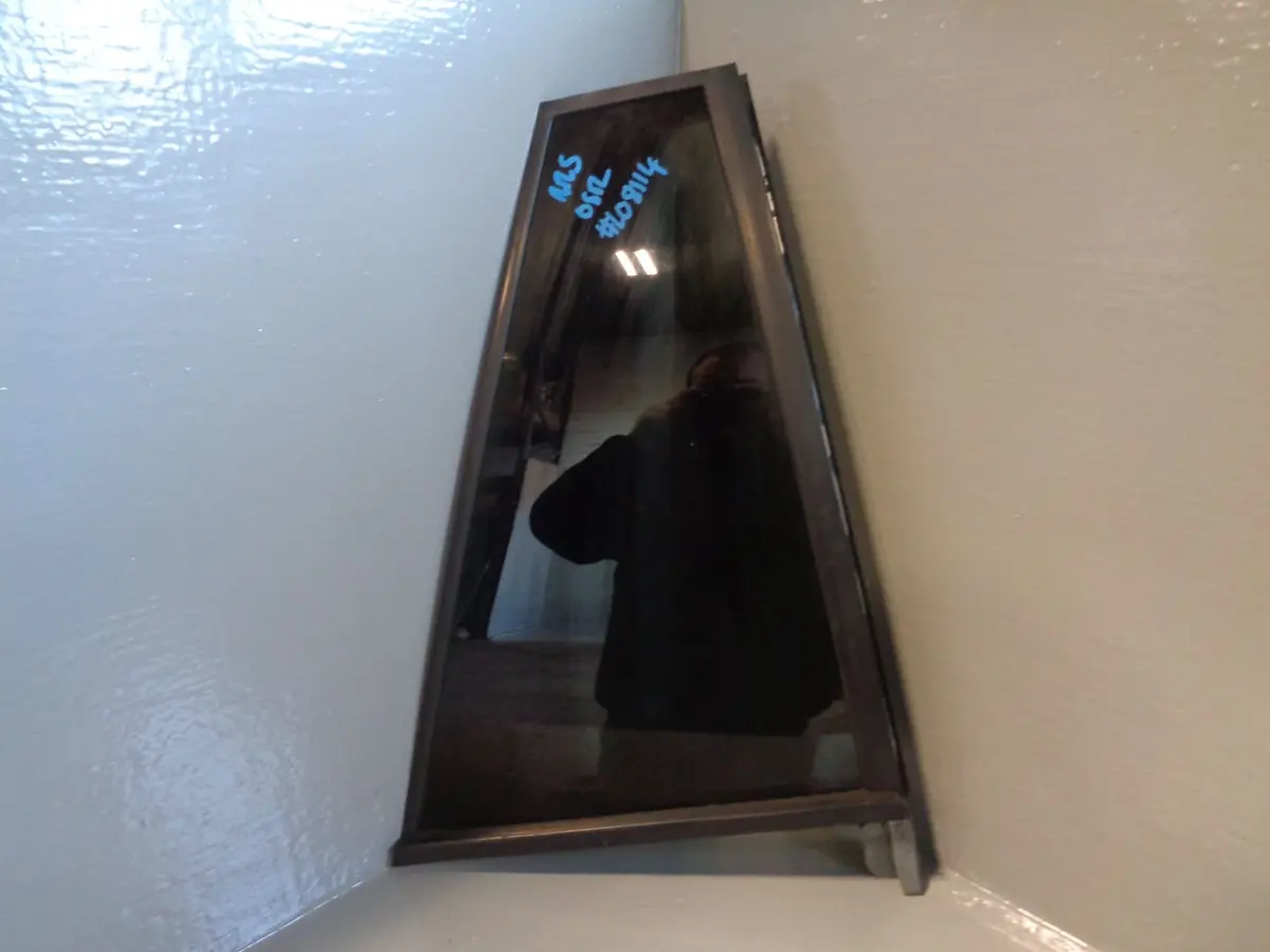 Range Rover Sport Glass Rear Door Quarter Off Side Tinted L320 L08114 1