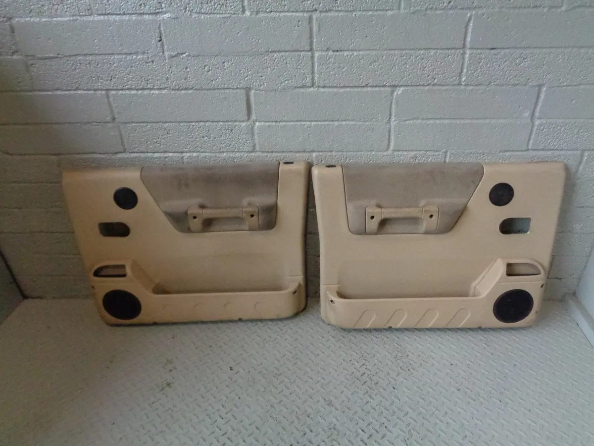 Discovery 2 Door Cards Front Pair Of X 2 Beige Land Rover 1998 To 2004 R07023 1
