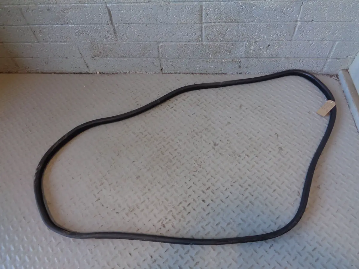 Range Rover Evoque Door Seal Rubber Near Side Front L538 2011 To 2018 3 Door 1