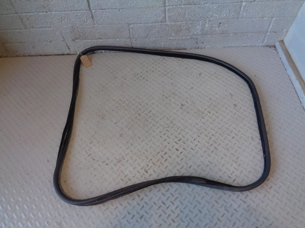 Range Rover Evoque Door Seal Rubber Off Side Front L538 2011 To 2018 3 Door 1