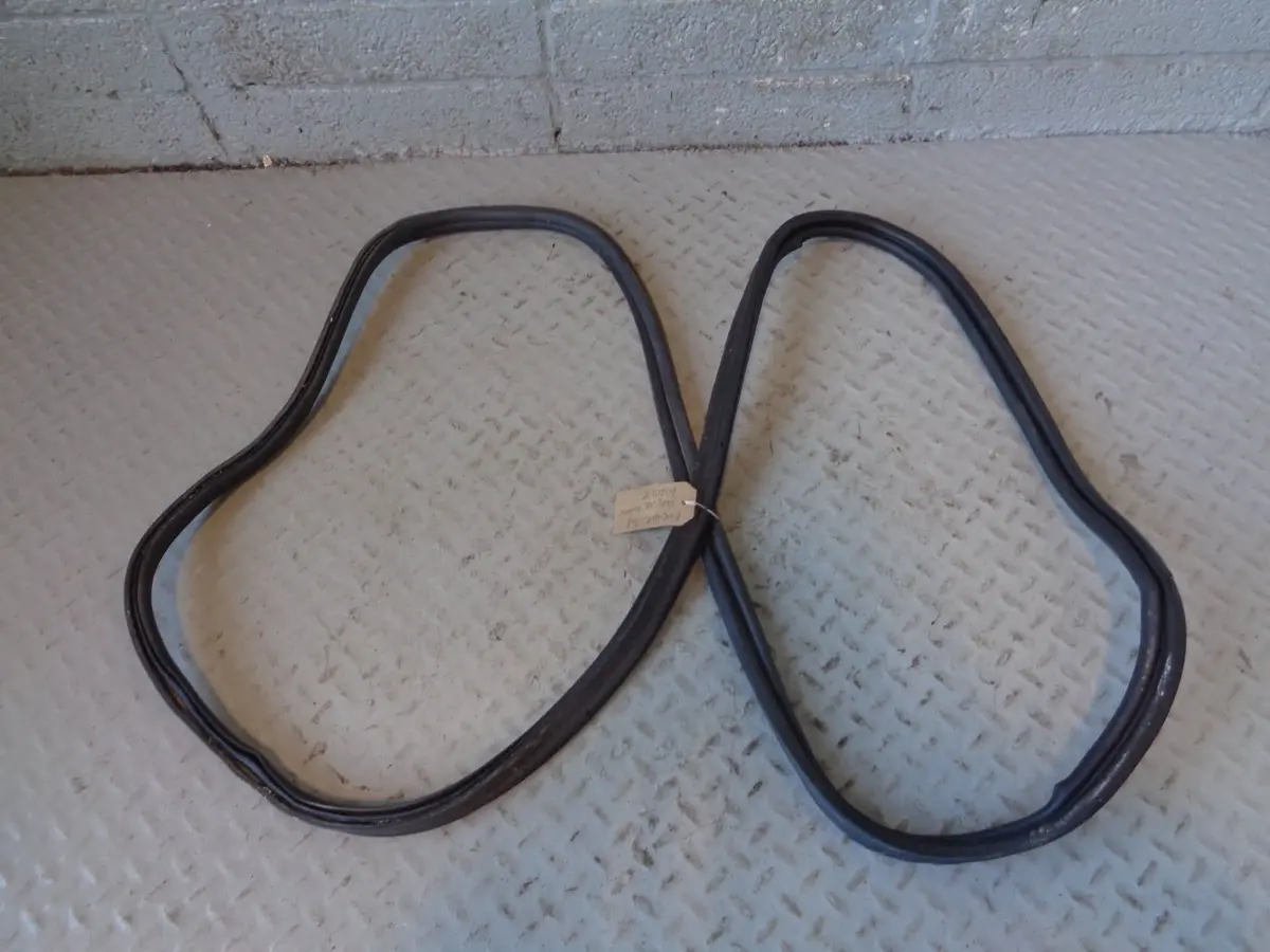 Range Rover Evoque Door Seal Rubber Tailgate L538 2011 To 2018 3 Door 1