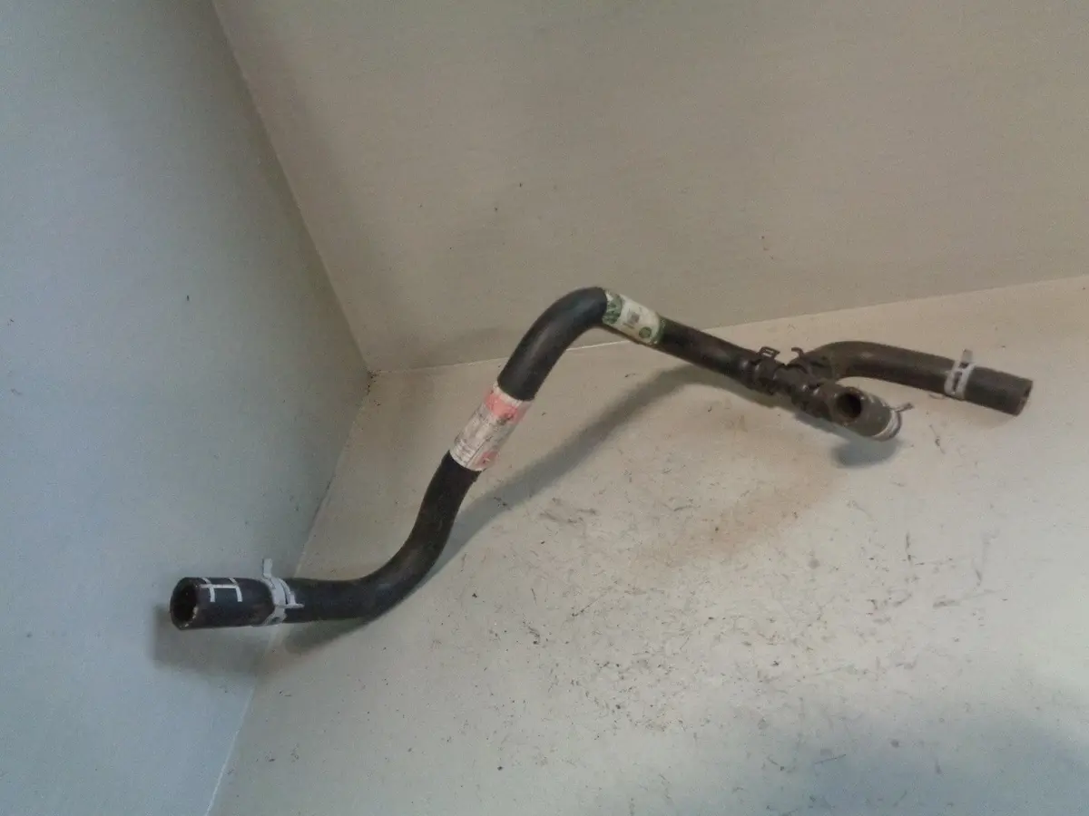 Freelander 1 Oil Cooler Hose Peh000040 Genuine Land Rover 2001 To 2006 Tlr 2