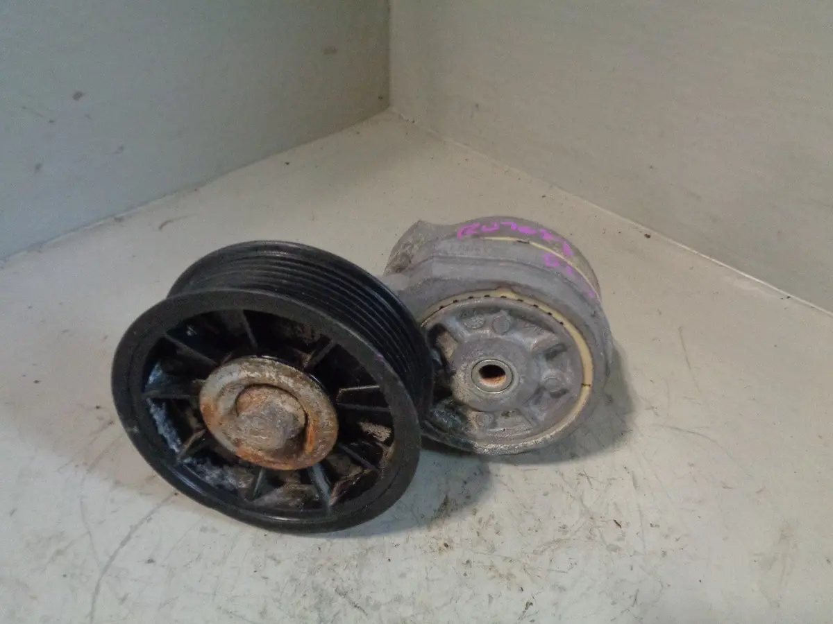 Discovery 2 Drive Belt Tensioner Pulley Err6439 Land Rover 4.0 V8 1998 To 2004 1