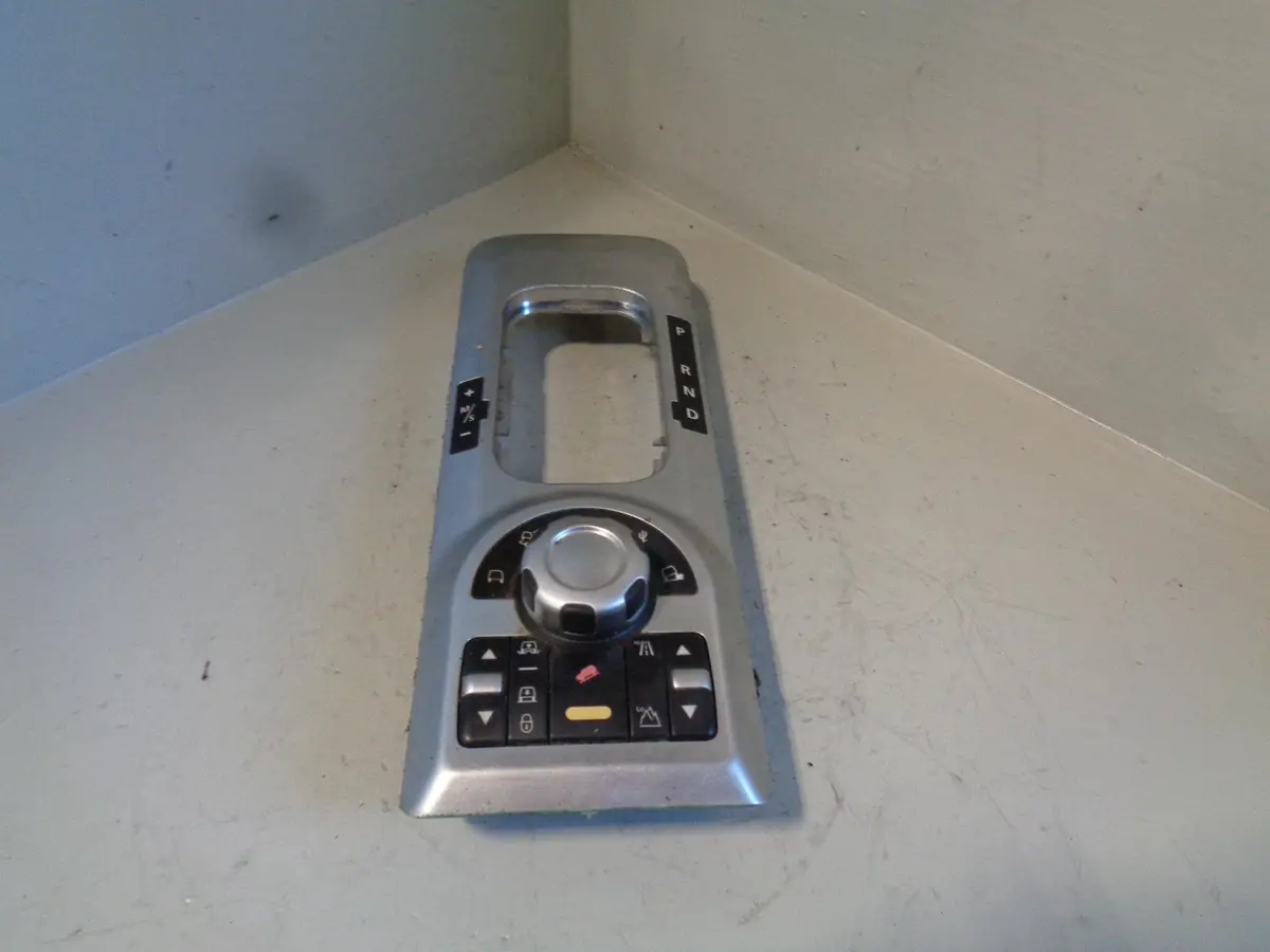 Range Rover Terrain Suspension Panel Switch Yud501361mvm L322 2006 To 2009 1