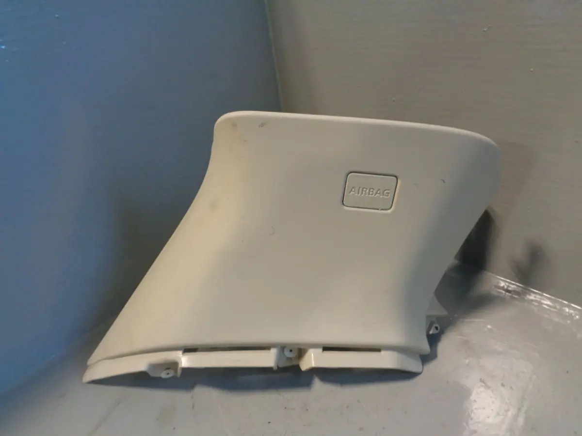 Range Rover Evoque D Pillar Trim Internal Near Side Left Rear In Ivory 3 Door 1