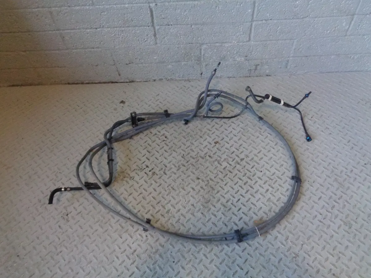 Freelander 1 Fuel Tank To Engine Pipes Land Rover 2.0 Td4 3 Door 2001 To 2006 1