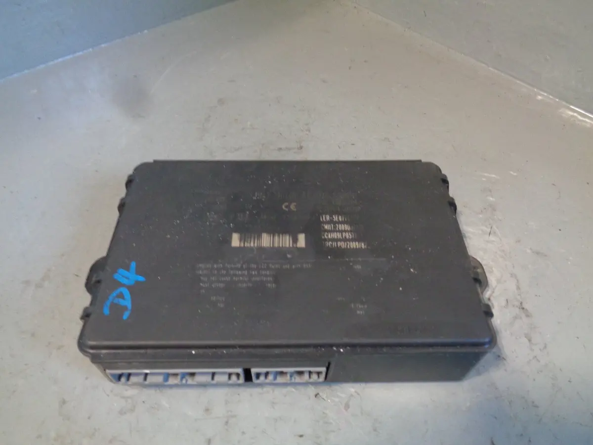 Discovery 4 Keyless Entry Module Ah42-19H440-Af 2009 To 2013 Land Rover 1