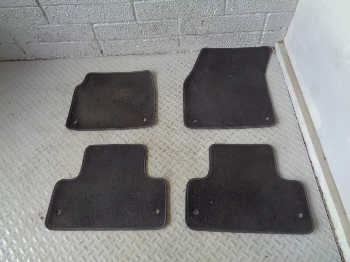 Range Rover Evoque Floor Mats Fabric L538 2011 To 2018 1