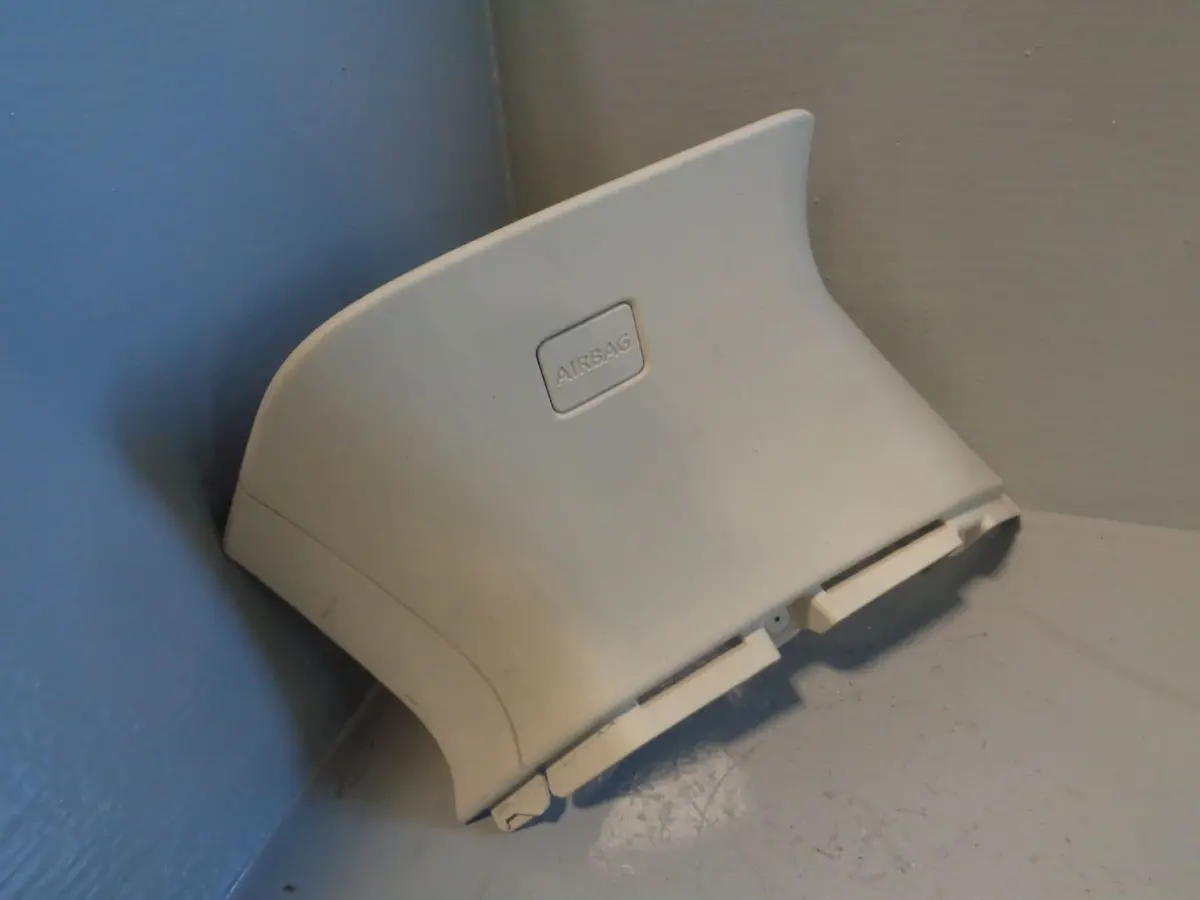 Range Rover Evoque D Pillar Trim Internal Off Side Right Rear In Ivory 3 Door 2