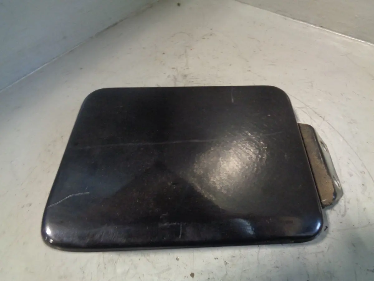 Discovery 2 Fuel Filler Flap In Java Black Land Rover 1998 To 2004 1