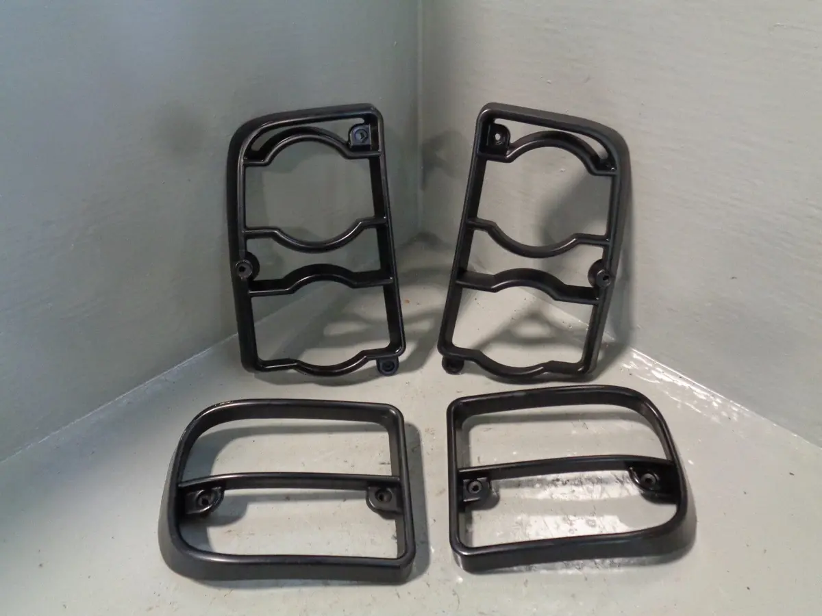 Freelander 1 Rear Light Guards 4 X Set Facelift Land Rover 2004 To 2006 S11064 1