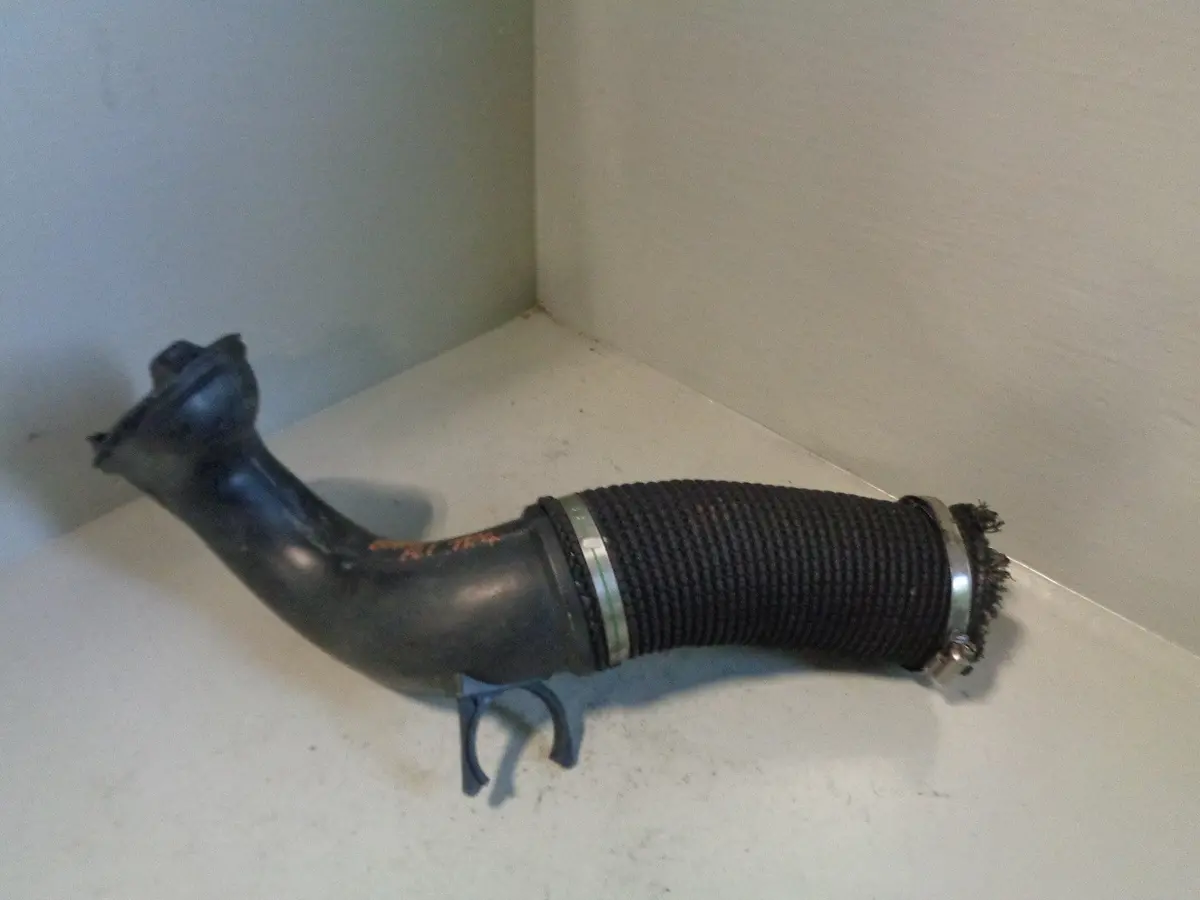 Freelander 1 Air Intake Pipe 2.0 Td4 Dhn000030 Land Rover 2001 To 2006 1
