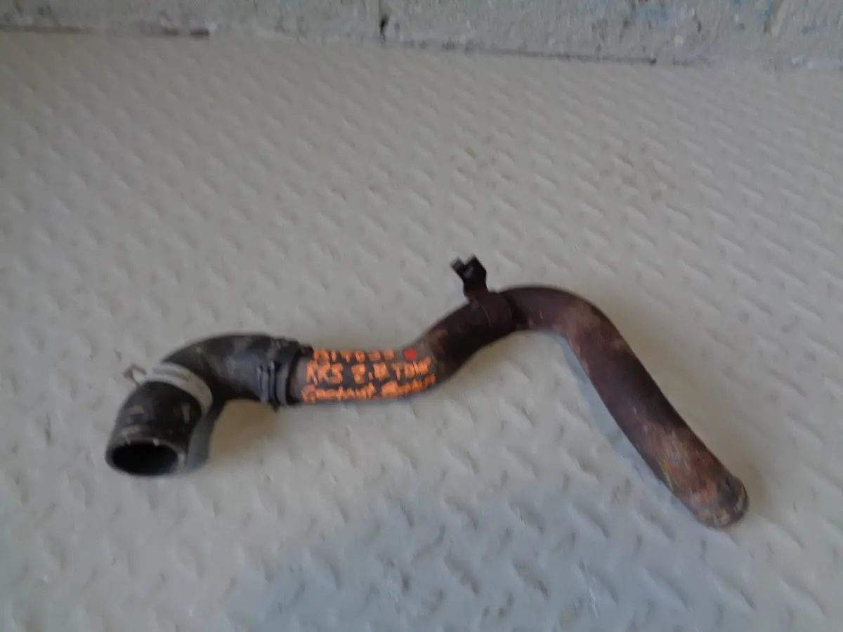 Range Rover Sport Coolant Hose Bottom 2.7 Tdv6 2005 To 2009 Land Rover 1