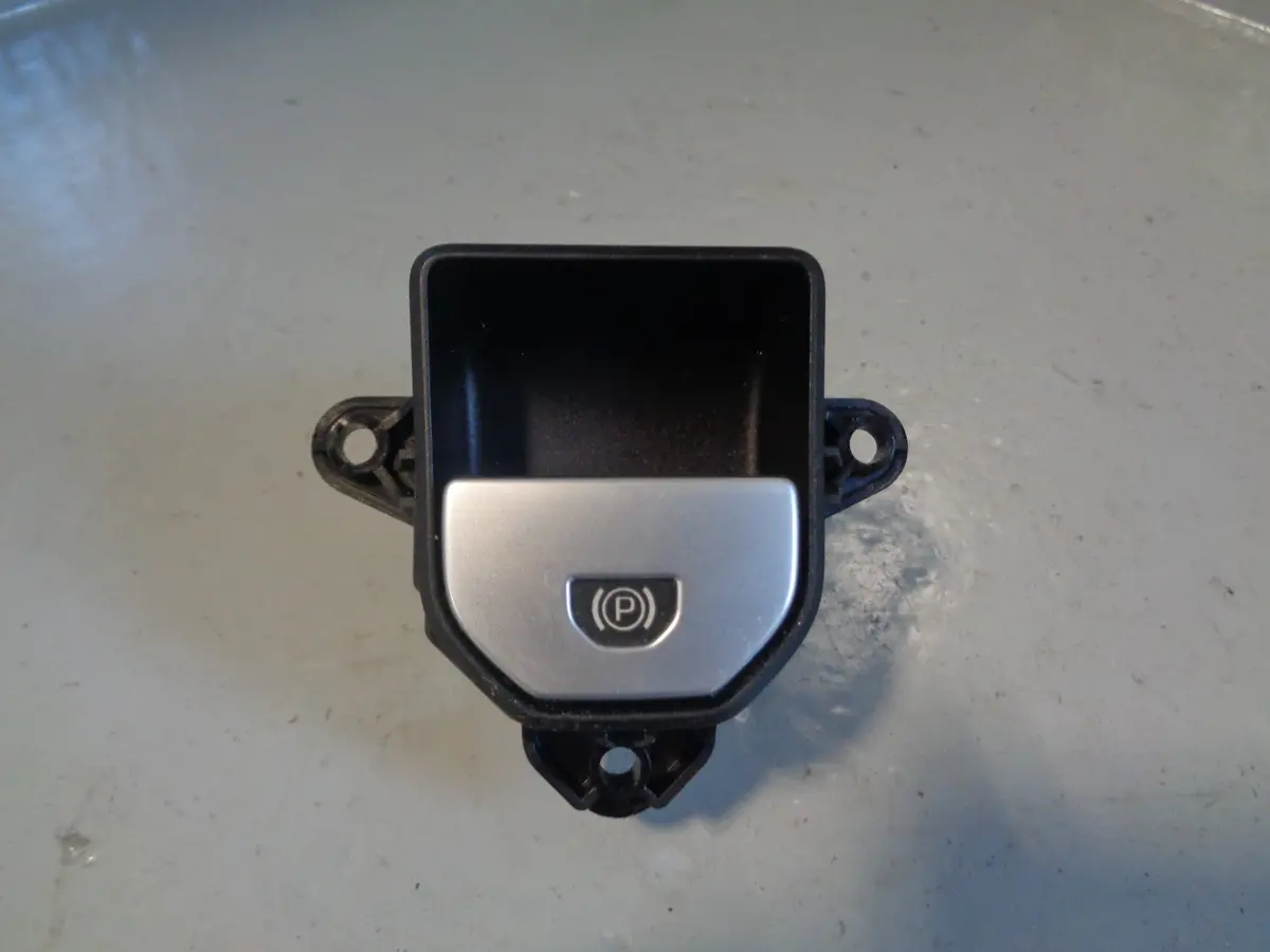 Range Rover Evoque Parking Brake Switch Gj32-2B623-Aa L538 2016 To 2018 1