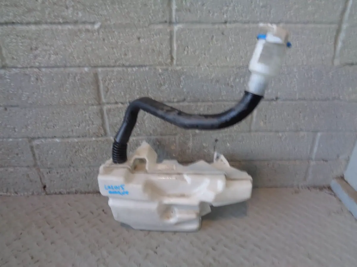 Range Rover Evoque Windscreen Washer Bottle Tank With 1 Pump L538 2011 To 2018 1