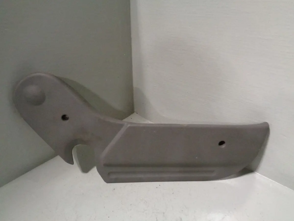 Discovery 2 Valance Grey Off Side Right Front Awr 3432 Land Rover 1998 To 2004 1