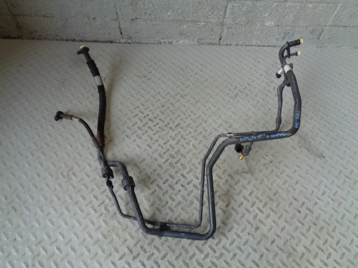 Freelander 2 Air Con Pipes Conditioning Td4 Land Rover 6G9n-19A834-Eh L359 1