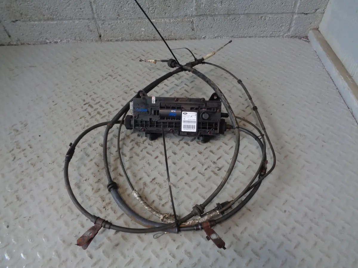 Range Rover Sport Electric Handbrake Module Ah22-2C496-Ae L320 2009 To 2013 1